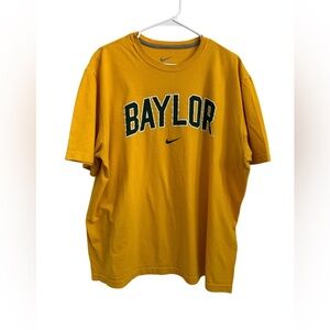Nike Baylor Regular Fit T-Shirt 🥳